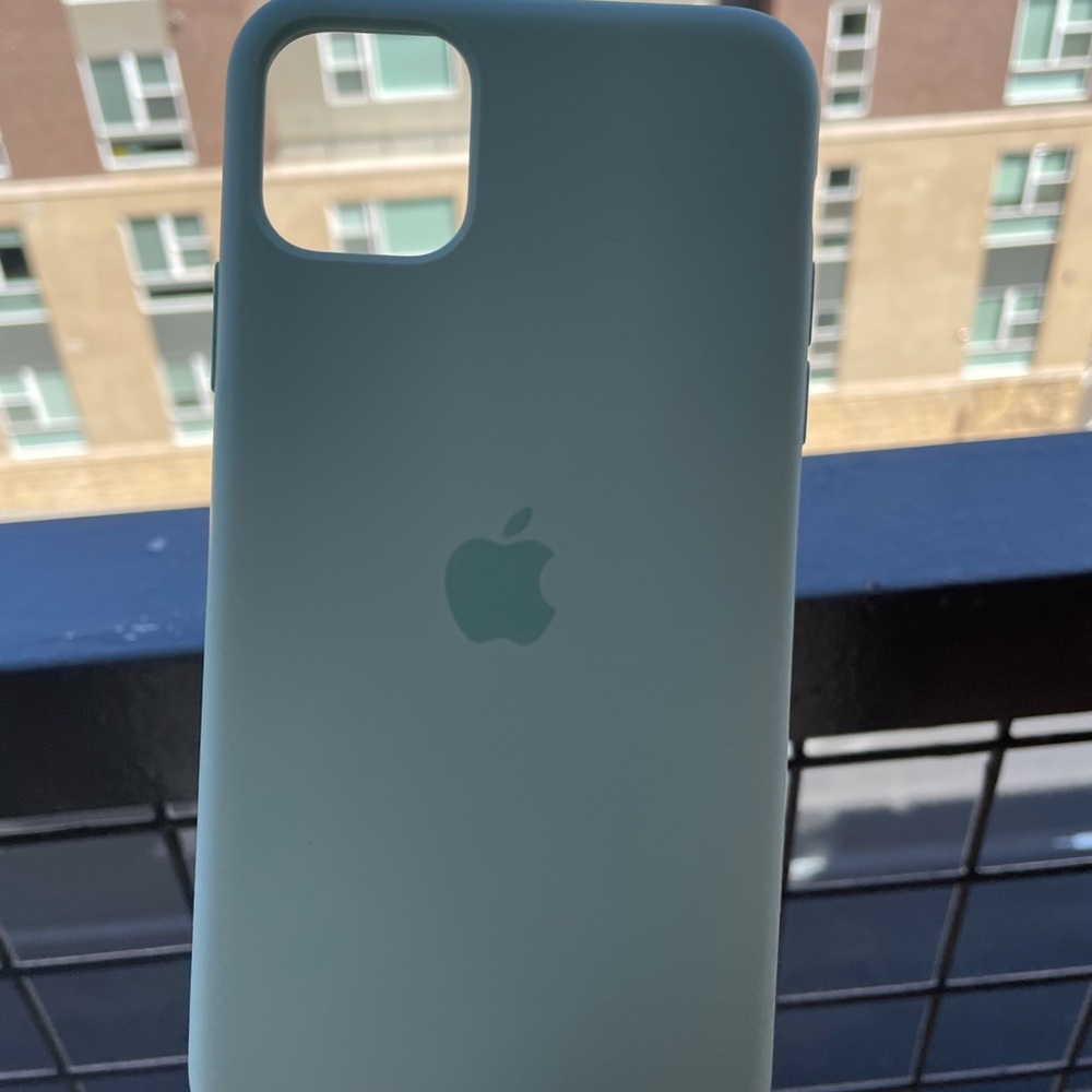 Apple iPhone 11 Pro Max silicone case Beryl